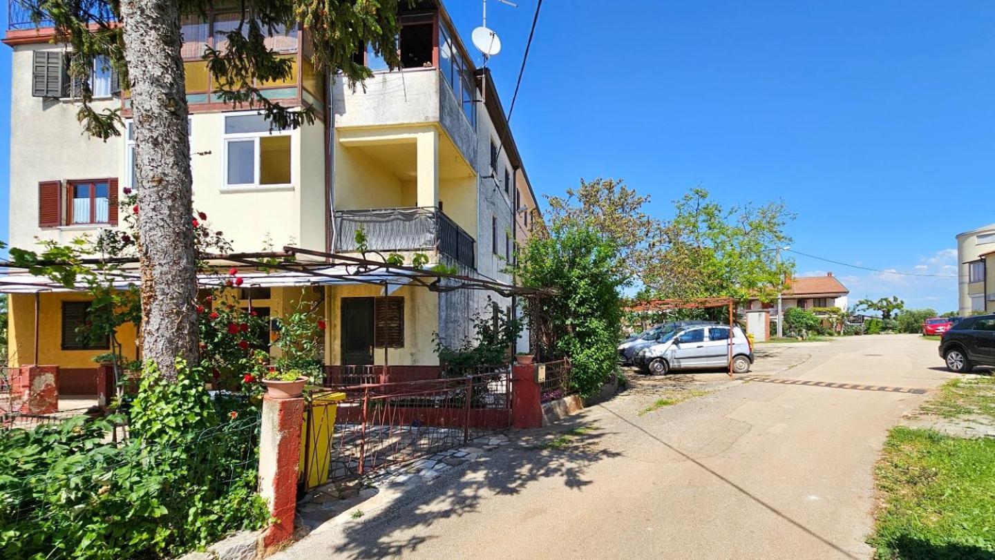 Stelia F. Apartment Novigrad  Luaran gambar