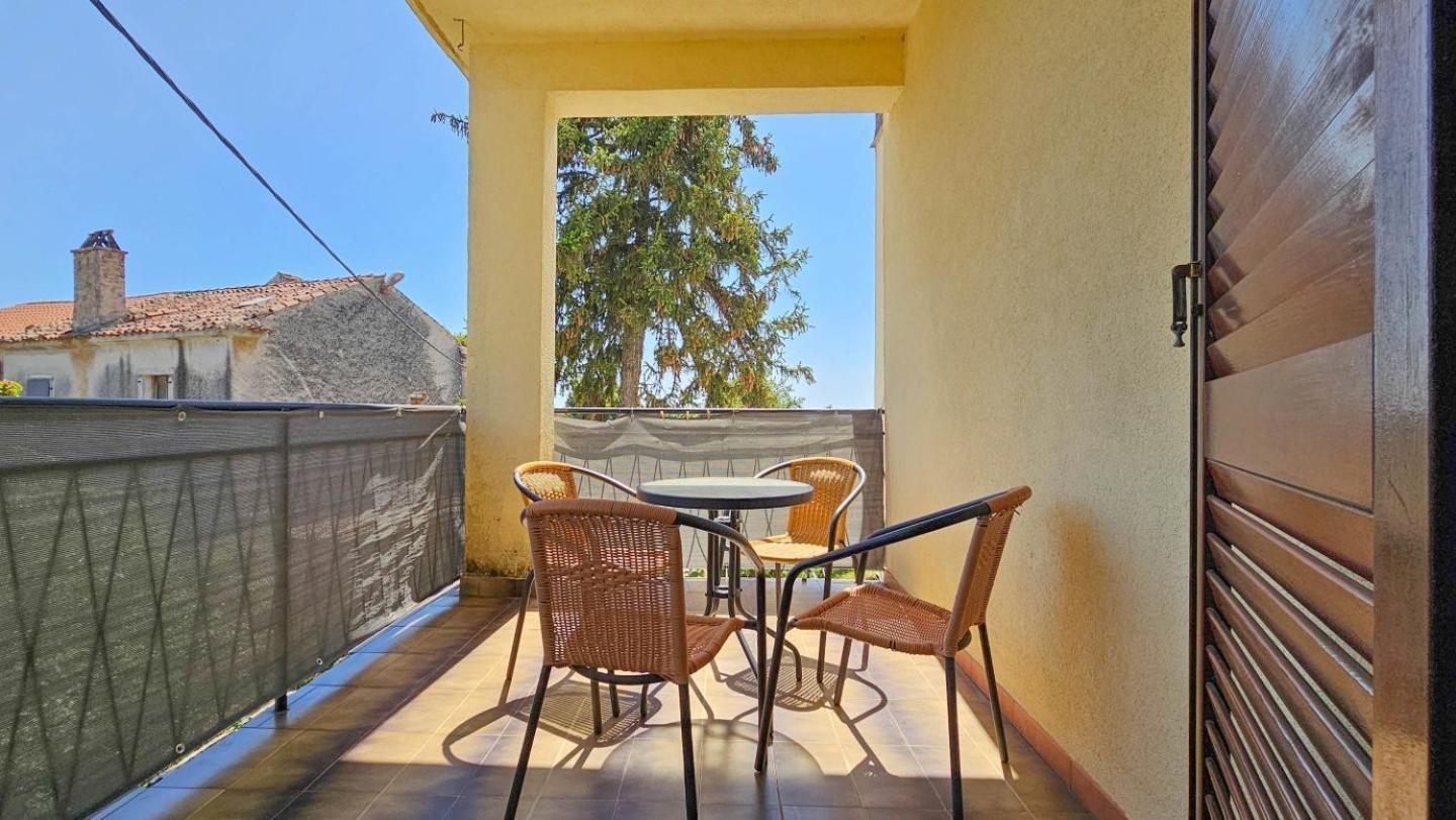 Stelia F. Apartment Novigrad  Luaran gambar